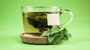 Here are 12 amazing health benefits of green tea for men