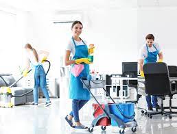 Commercial Cleaning Services in Dubai: Maintaining Impeccable Workspaces